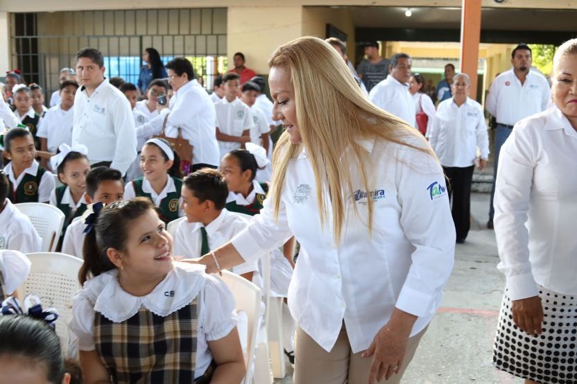 Inicia alcaldesa Alma Laura Amparán periodo escolar 2017-2018 en Altamira4