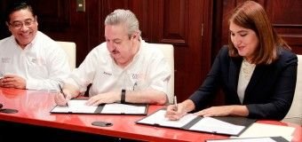 Firman convenio UAT y Secretaría Estatal del Trabajo