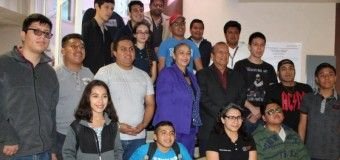 Entrega UAT apoyos a sus alumnos con discapacidad
