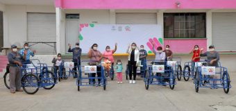 Apoya DIF Altamira a emprendedores locales con entrega de triciclos