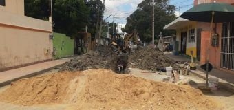 COMAPA Sur da mantenimiento a la red de drenaje en la zona norte