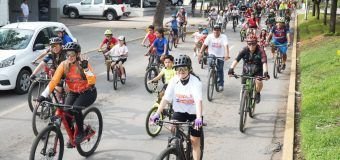 Celebra la UAT con gran éxito rodada deportiva familiar