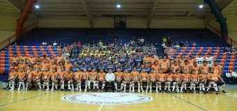 Presenta el rector a los Correcaminos UAT Liga Mayor de Futbol Americano