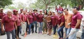 Encabeza Mónica Villarreal Jornada de Limpieza en el Panteon Municipal