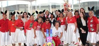 Ofrece la UAT emotivo festejo navideño a los adultos mayores