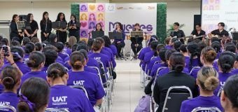 La UAT ofreció a sus universitarias el recital “Voces Violeta”