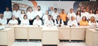 Implementa la UAT prepa en línea