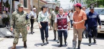 Atiende Mónica Villarreal afectaciones por incremento del río Tamesí en la colonia Vicente Guerrero, Sector Moscú