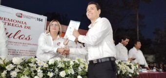 HACE HISTORIA EL CBTIS 164 AL ENTREGAR 304 TÍTULOS PROFESIONALES A EGRESADOS, TRABAJO DE UN GRAN EQUIPO.