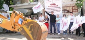 Erasmo González inicia más obras de pavimentación en la Obrera y Arboledas