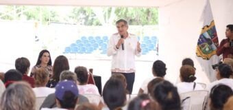Atiende Américo demandas de las mujeres despicadoras en Tampico
