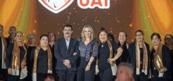 Celebran Gala de Navidad Familia UAT 2025
