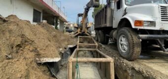 Reparación de colector sanitario en Fco. Sarabia, entre Guillermo Prieto y Álvaro Obregón, colonia Ampliación Unidad Nacional.