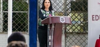 Mónica Villarreal encabeza ceremonia cívica y arranca segunda etapa del programa “Salud un Socioemocional”.