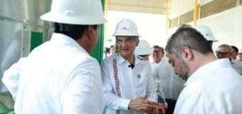 Gobernador constata avance de planta de combustibles alternativos en Altamira
