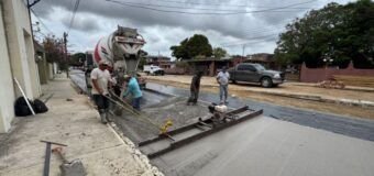 Inicia pavimentación en obra de rehabilitación de colector tras socavón en Ciudad Madero