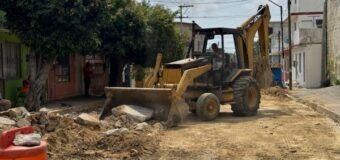 COMAPA SUR avanza en la rehabilitación de red sanitaria en céntrica colonia de Tampico