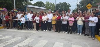Entrega Armando Martínez obras de pavimentación por más de 7 millones de pesos