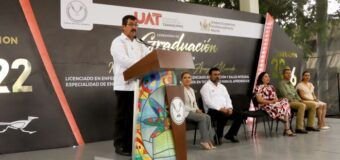 Entrega la UAT en la UAM-Mante nuevos profesionales de la salud y la educación
